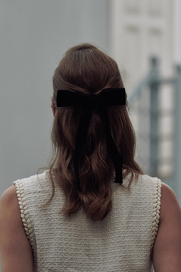 Velvet Bow