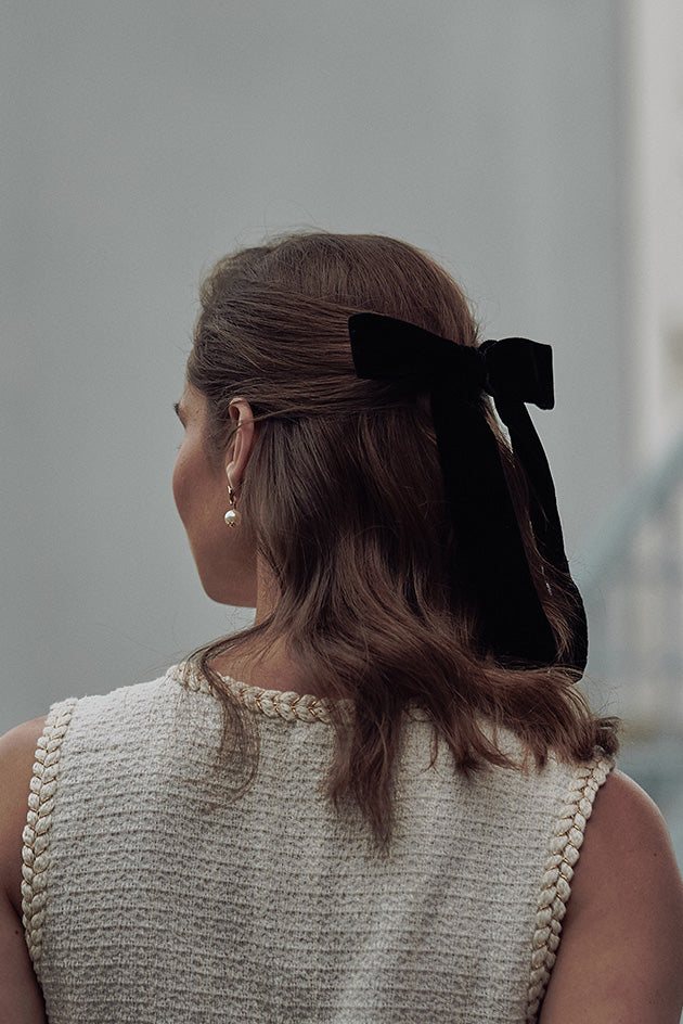 Velvet Bow